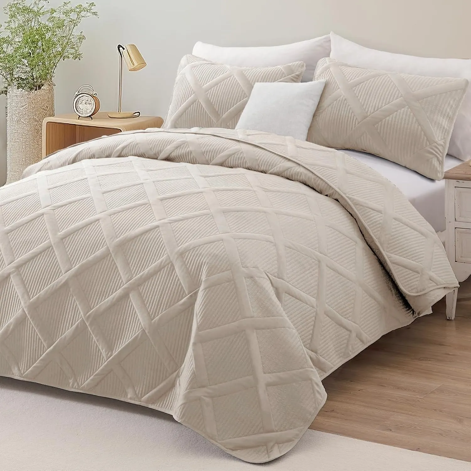 Exclusivo Mezcla Quilt Set Full Queen Size, 3 Pieces Brich Beige Queen Quilt Bedding Set, Lightweight Quilts Soft Bedspreads Modern Striped Coverlets for All Seasons