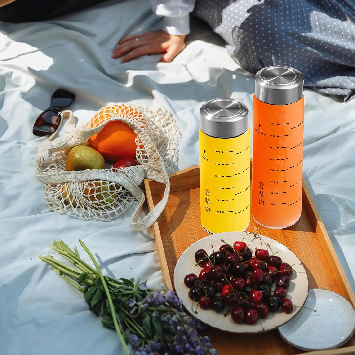 Glass Juice Bottles 6 Pack 10 oz - Wide Mouth Glass Water Bottles with Lids - Borosilicate,Stainless Steel Lids for Juicing, Smoothies, Infused Water, Beverage Storage, Leakproof, Reusable,BPA Free