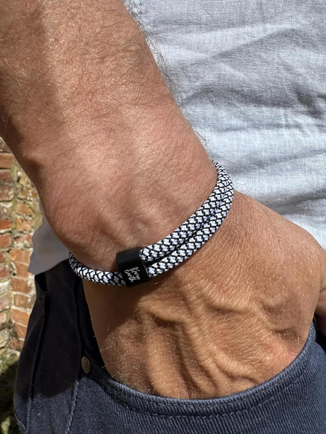 Unisex Adjustable Rope Bracelet - Durable Waterproof Surfer Fashion Bracelet for Men - Handmade Paracord Bracelets - Survival Adjustable Bracelet - Bracelets for men and Women